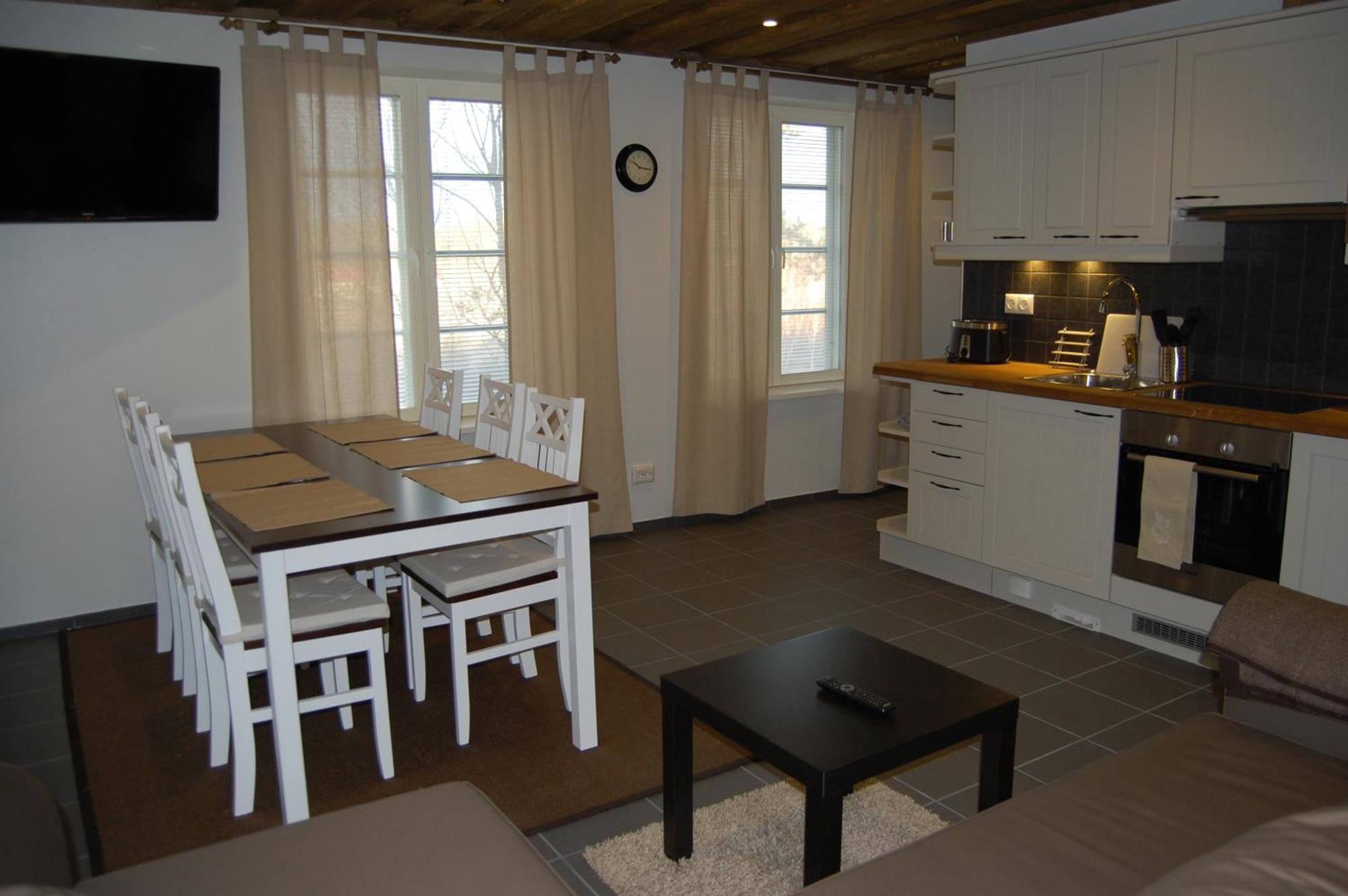 Bjaerkas Golf & Country Club Apartment Nivelax Bilik gambar