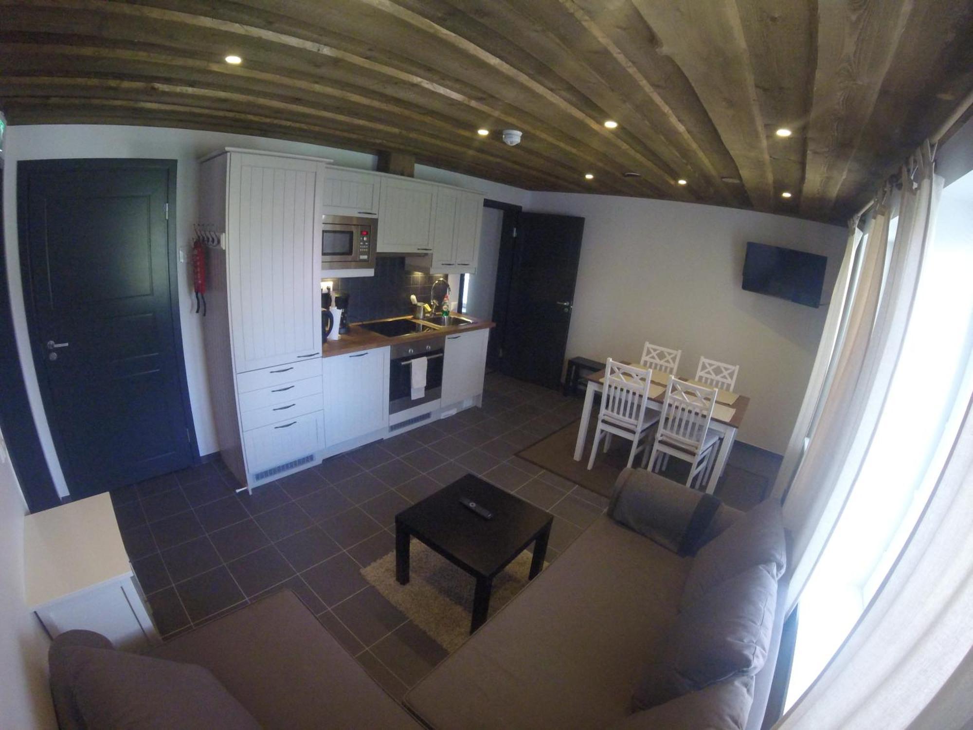 Bjaerkas Golf & Country Club Apartment Nivelax Bilik gambar